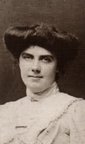 Ruby Vallance Mary Wills ( 1887 - 1918 )